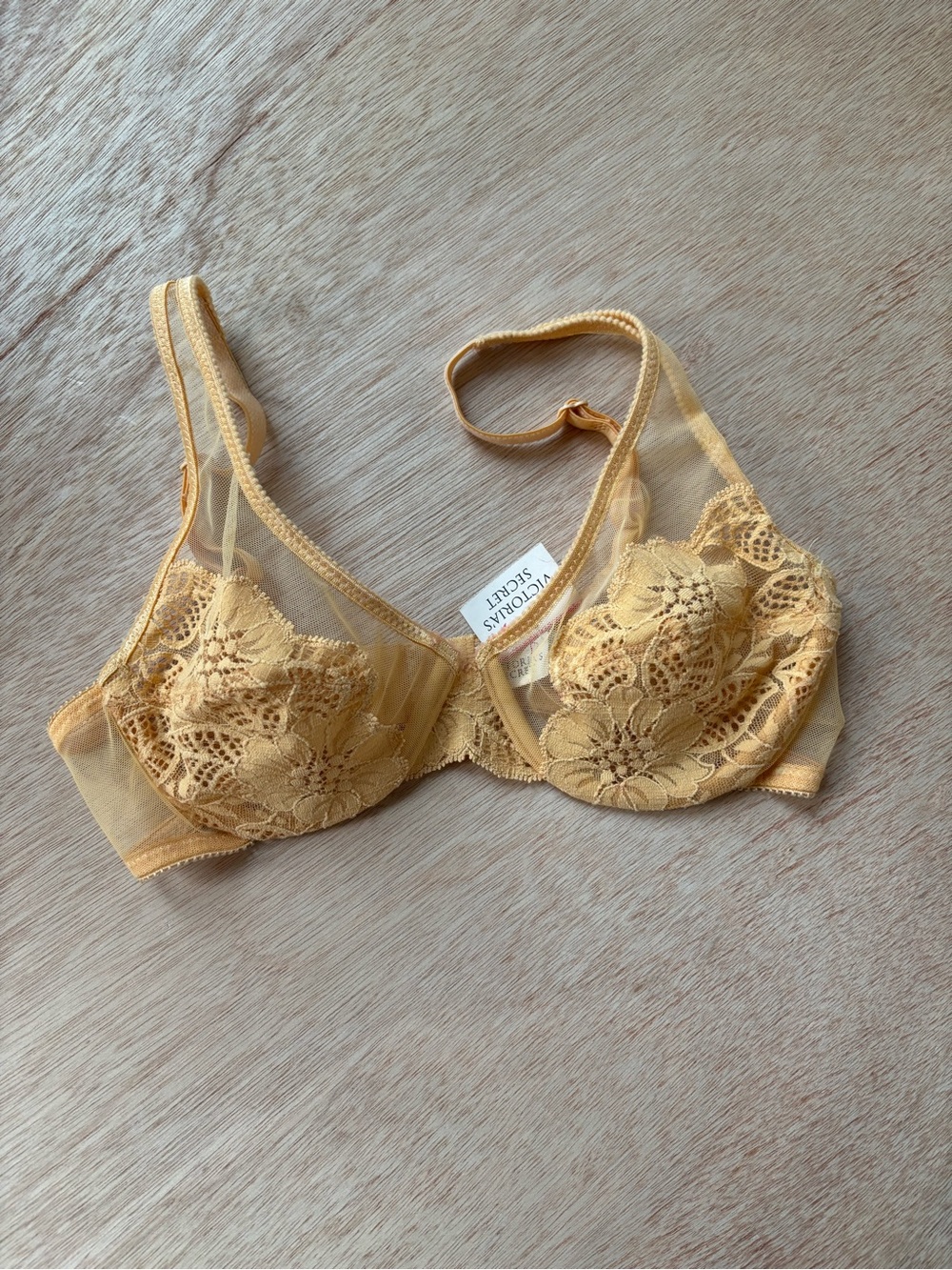 Vintage 2005 Victoria’s Secret 34B Lace Bra Y2K Fairy Grunge Coquette NWT
